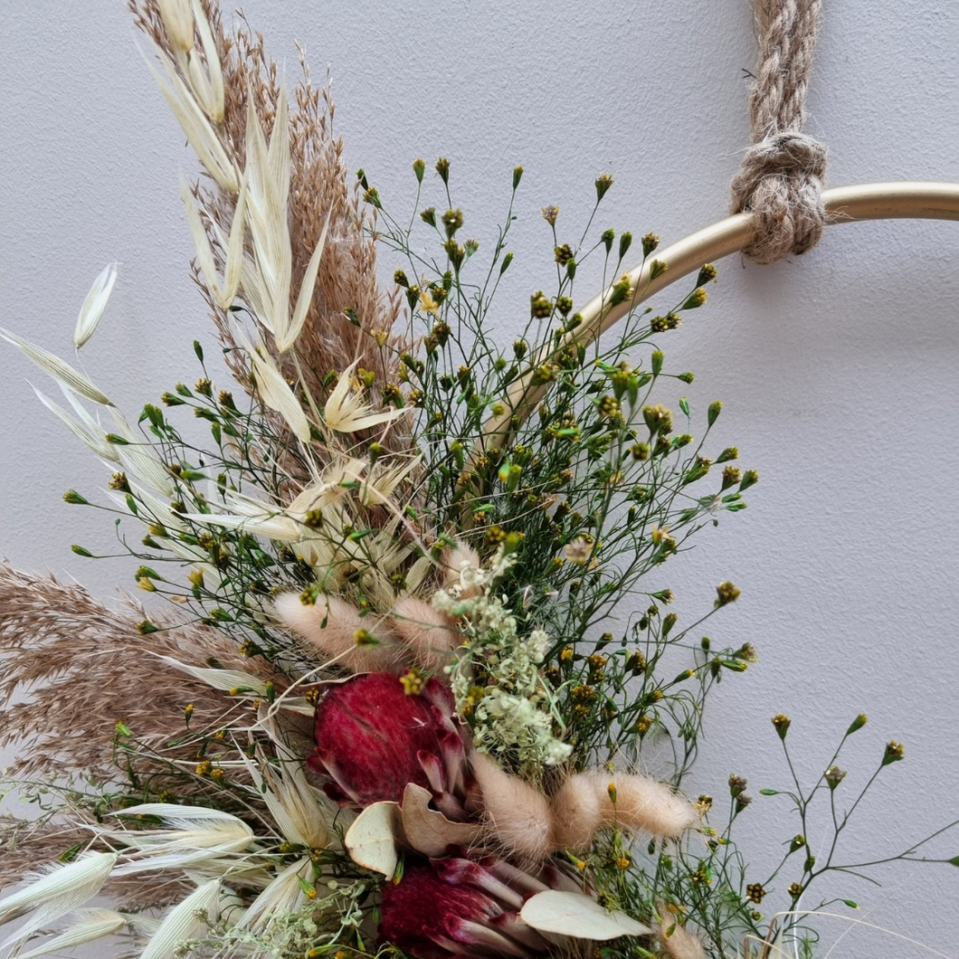 Dried Floral Ring - Red Protea